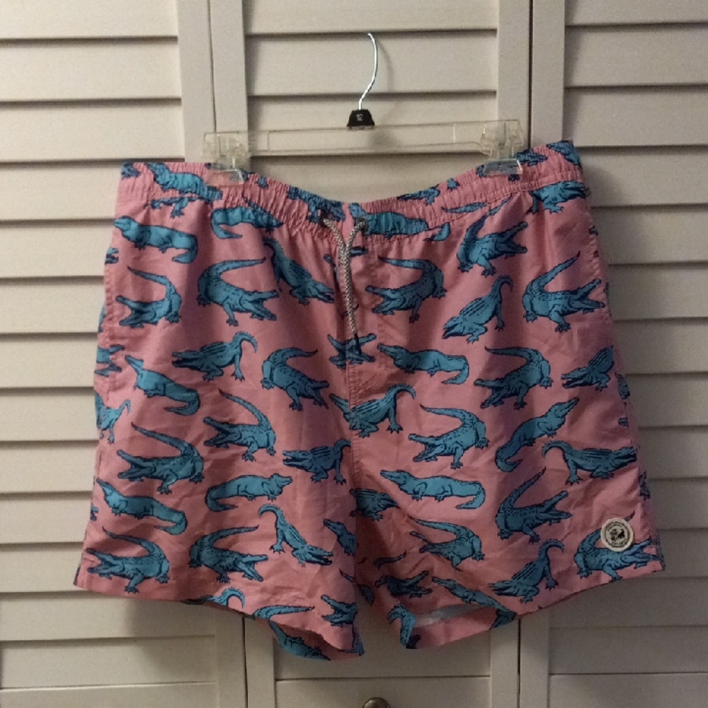 NWT SURF CUZ MENS SWIM SHORTS